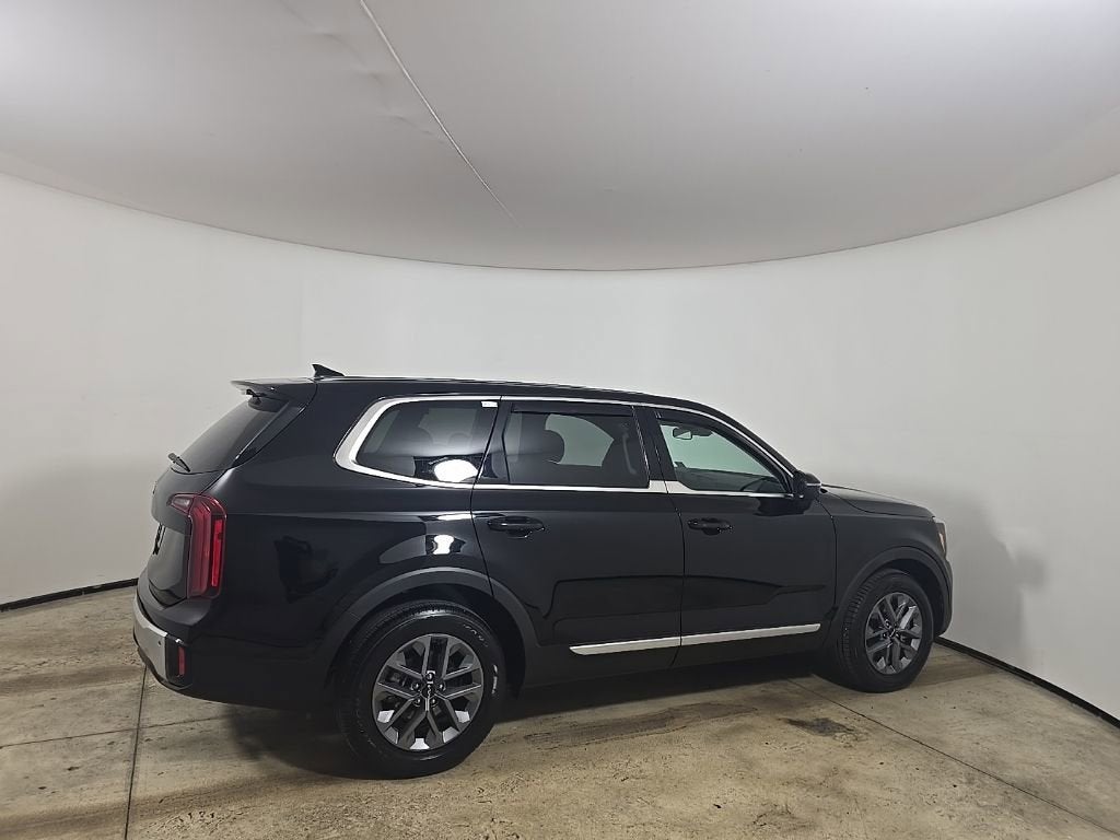 2024 Kia Telluride LX