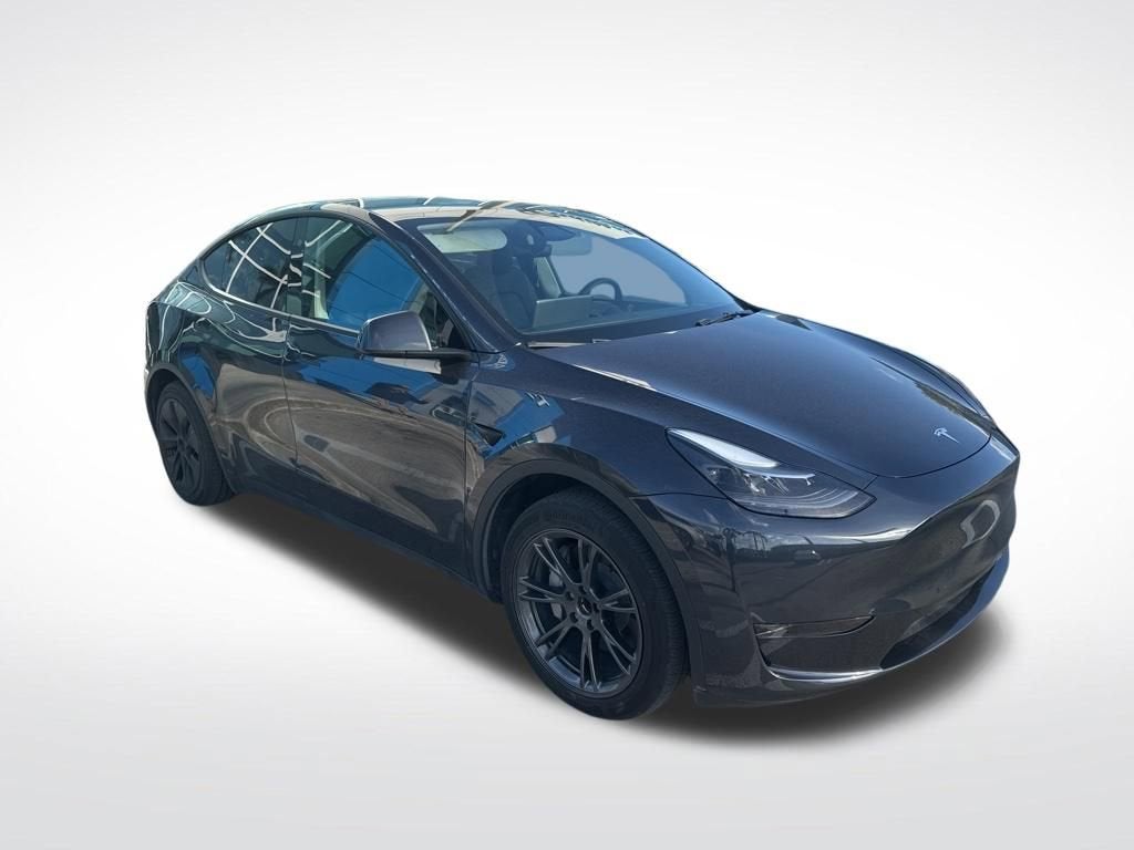 2024 Tesla Model Y 4DR RWD