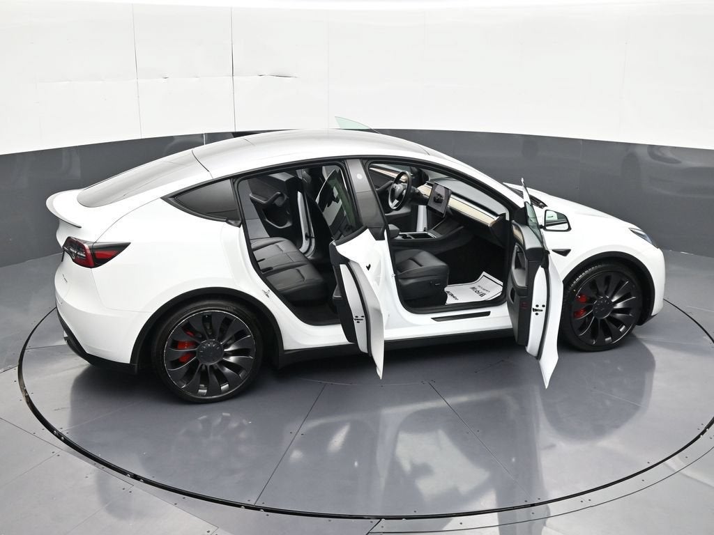 2023 Tesla Model Y Performance