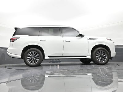 2025 INFINITI QX80 PURE