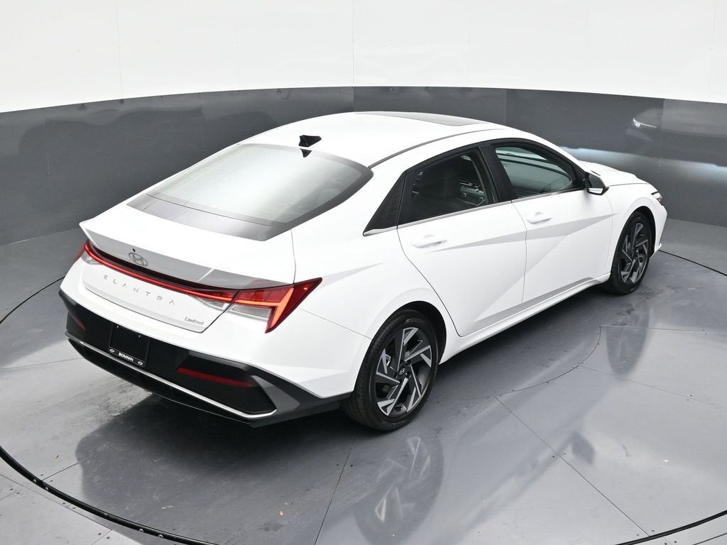 2025 Hyundai Elantra Limited