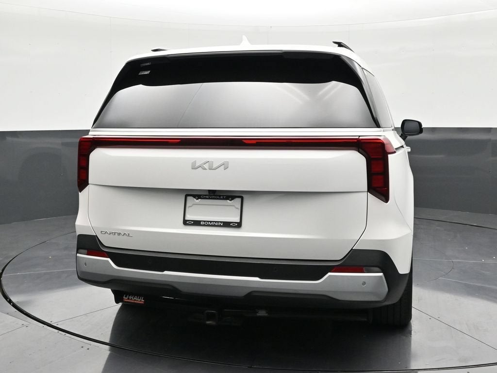 2025 Kia Carnival EX