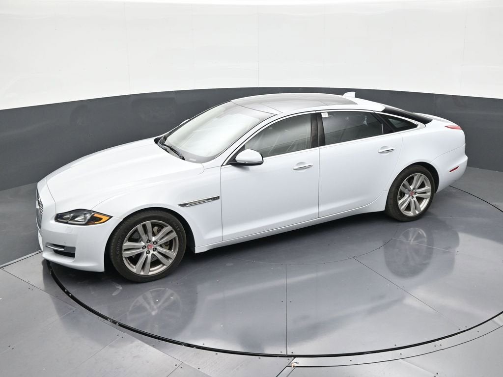 2016 Jaguar XJ XJL Portfolio
