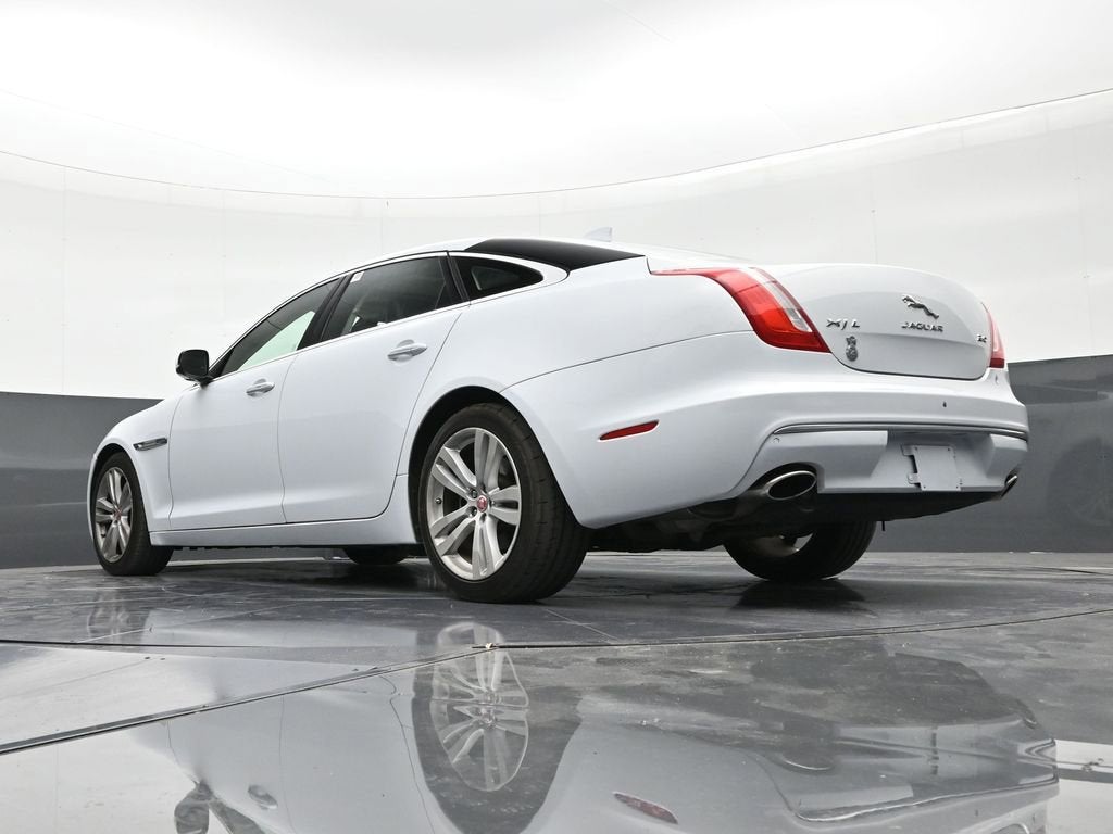 2016 Jaguar XJ XJL Portfolio