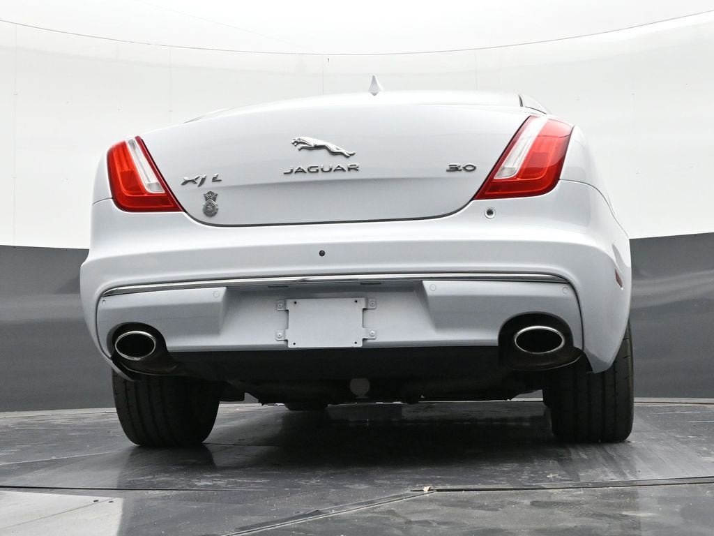 2016 Jaguar XJ XJL Portfolio