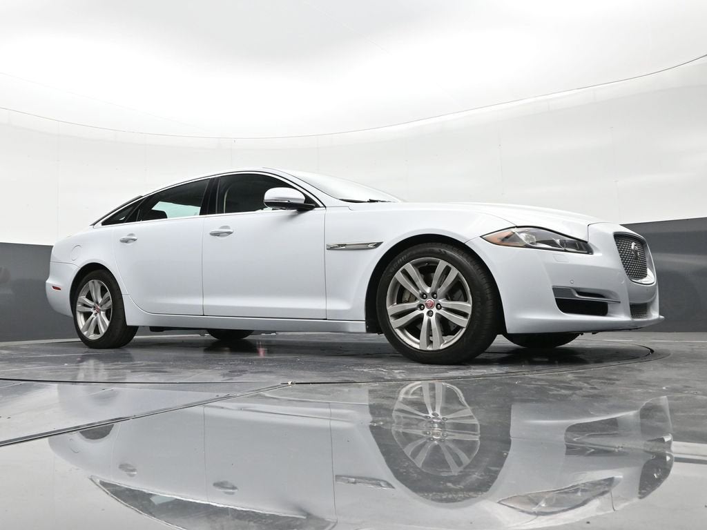2016 Jaguar XJ XJL Portfolio