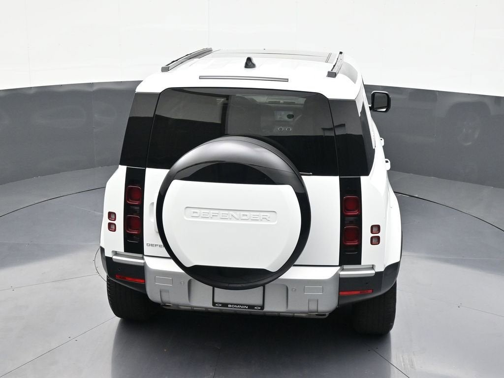 2024 Land Rover Defender S