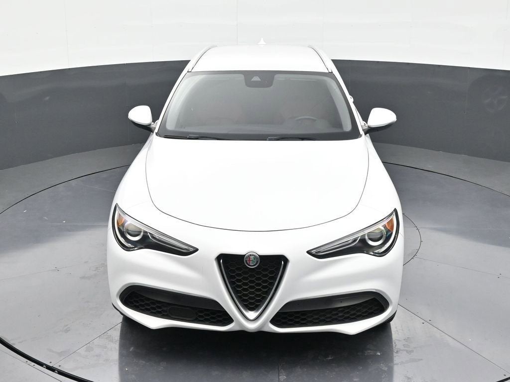 2020 Alfa Romeo Stelvio Base