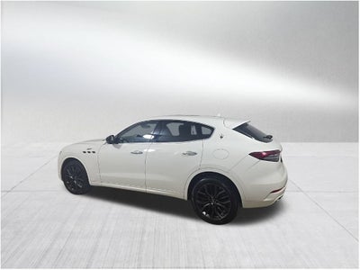 2024 Maserati Levante GT Ultima