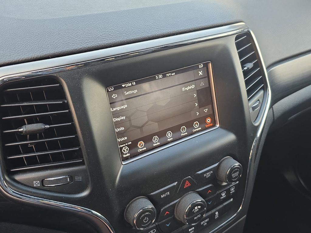 2019 Jeep Grand Cherokee Laredo E