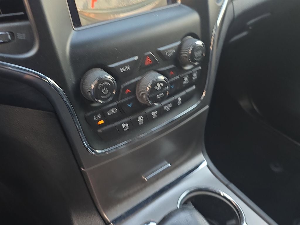 2019 Jeep Grand Cherokee Laredo E