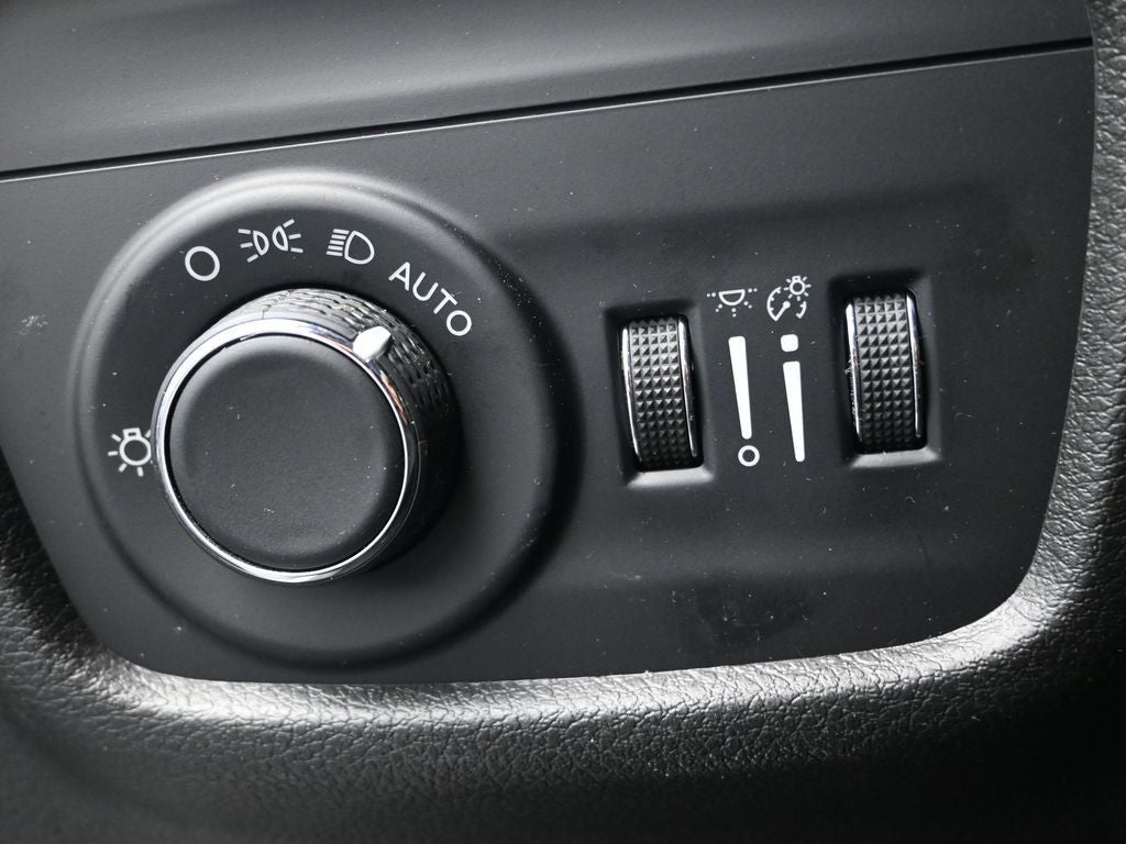 2022 Jeep Grand Cherokee Altitude