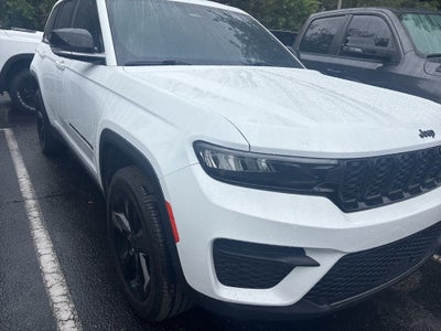 2022 Jeep Grand Cherokee Altitude