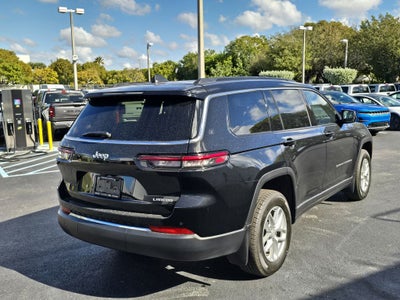 2025 Jeep Grand Cherokee Laredo