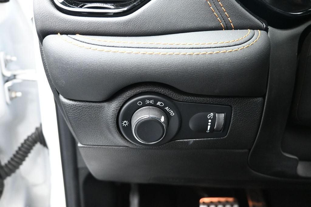 2023 Dodge Durango Orange Sport