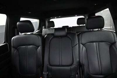 2024 Jeep Wagoneer Base