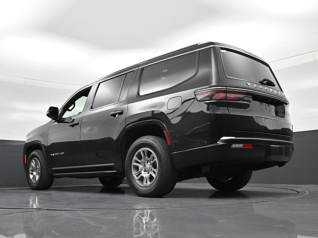 2024 Jeep Wagoneer Base