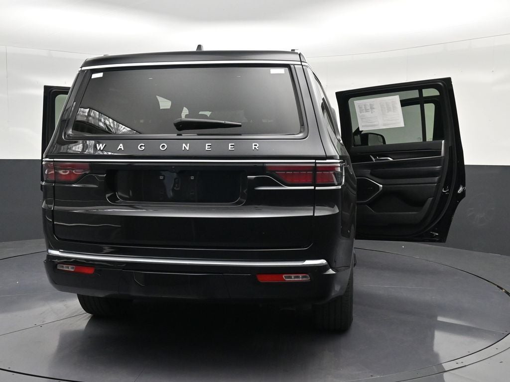2024 Jeep Wagoneer Base