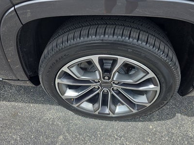 2023 Jeep Grand Wagoneer Series III