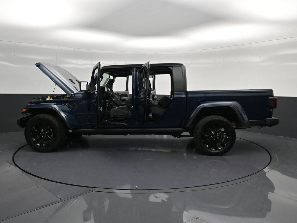 2025 Jeep Gladiator Nighthawk