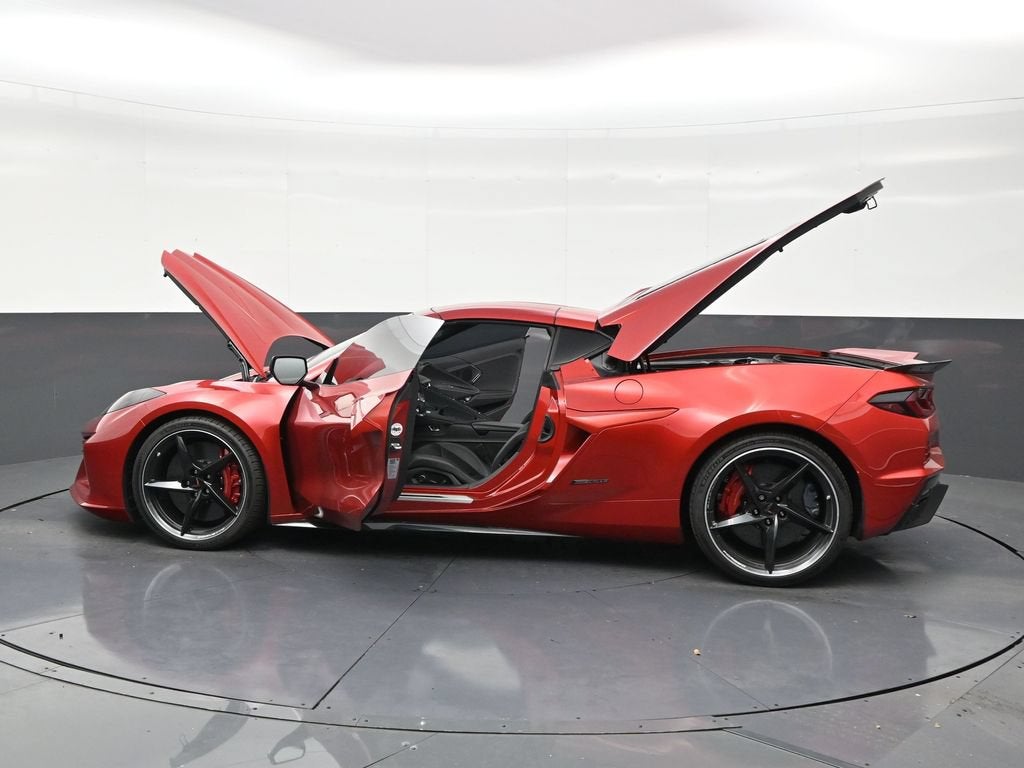 2025 Chevrolet Corvette E-Ray 2LZ