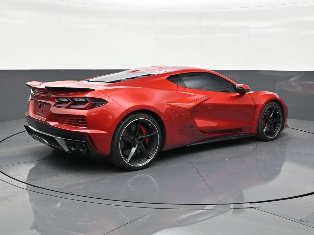 2025 Chevrolet Corvette E-Ray 2LZ