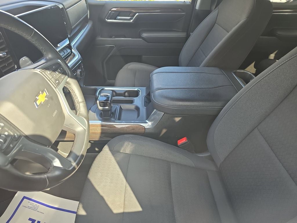 2024 Chevrolet Silverado 1500 LT