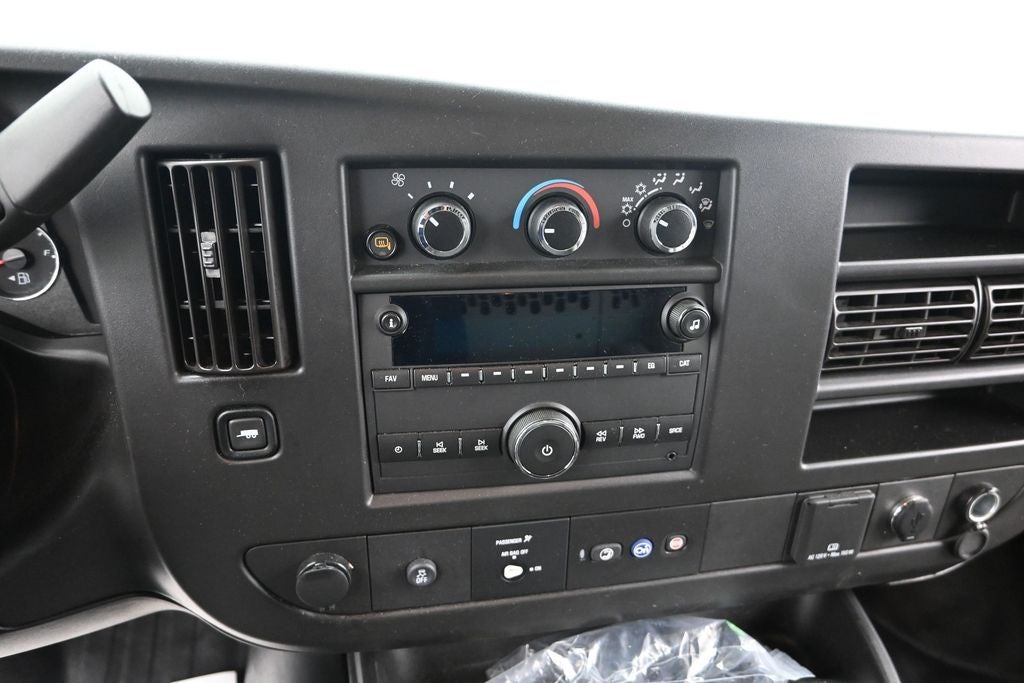 2022 Chevrolet Express 3500 Work Van Cargo