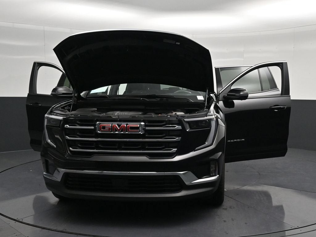 2024 GMC Acadia Elevation