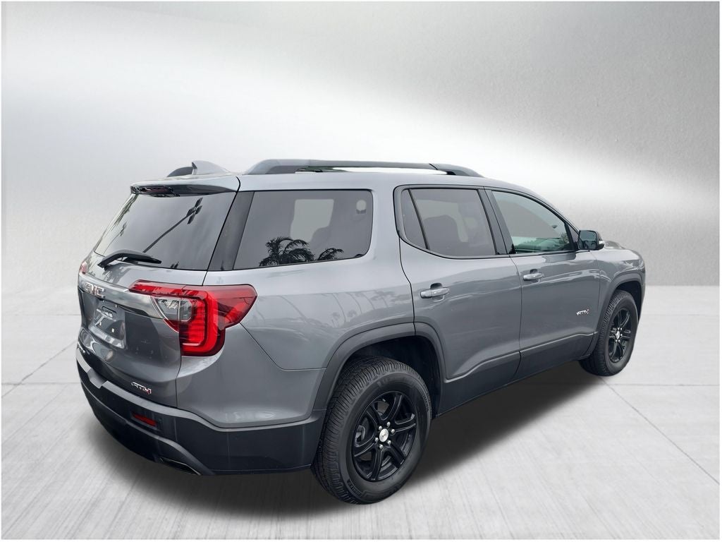 2021 GMC Acadia AT4