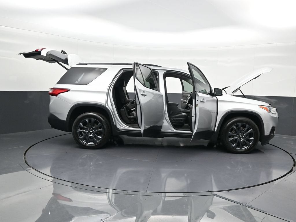 2021 Chevrolet Traverse RS