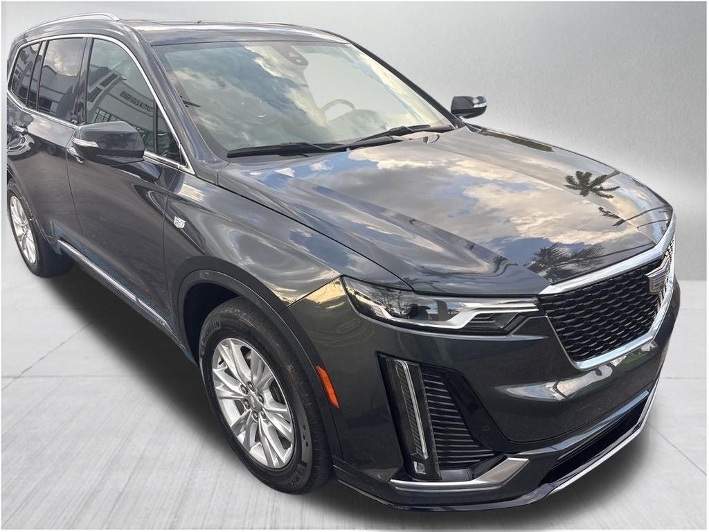 2022 Cadillac XT6 Luxury