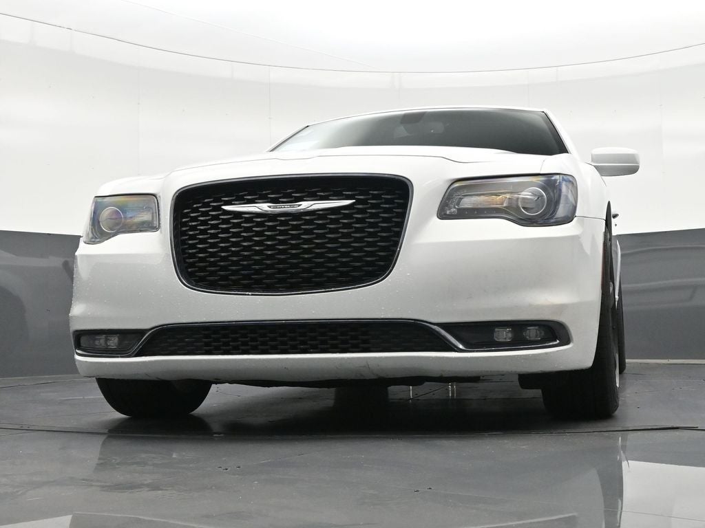 2020 Chrysler 300 S