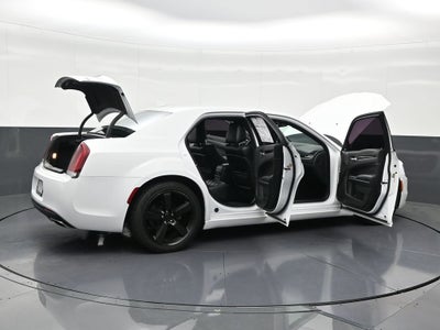 2020 Chrysler 300 S