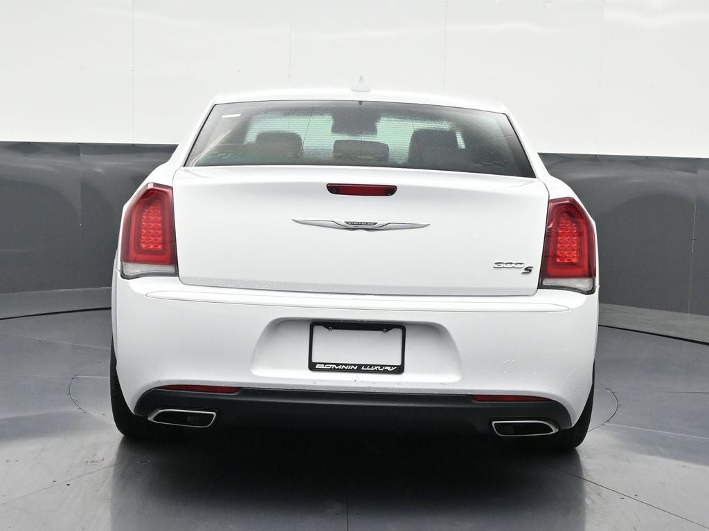 2020 Chrysler 300 S