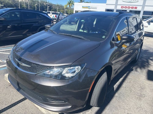 2021 Chrysler Voyager LXI