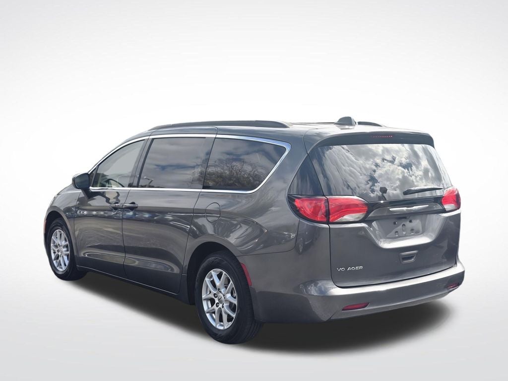 2021 Chrysler Voyager LXI