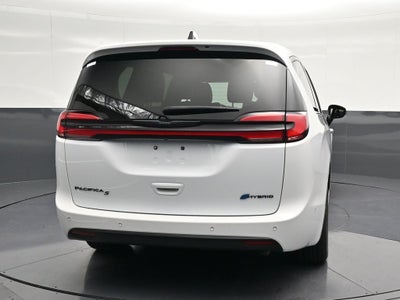 2024 Chrysler Pacifica Hybrid Select Premium S Appearance