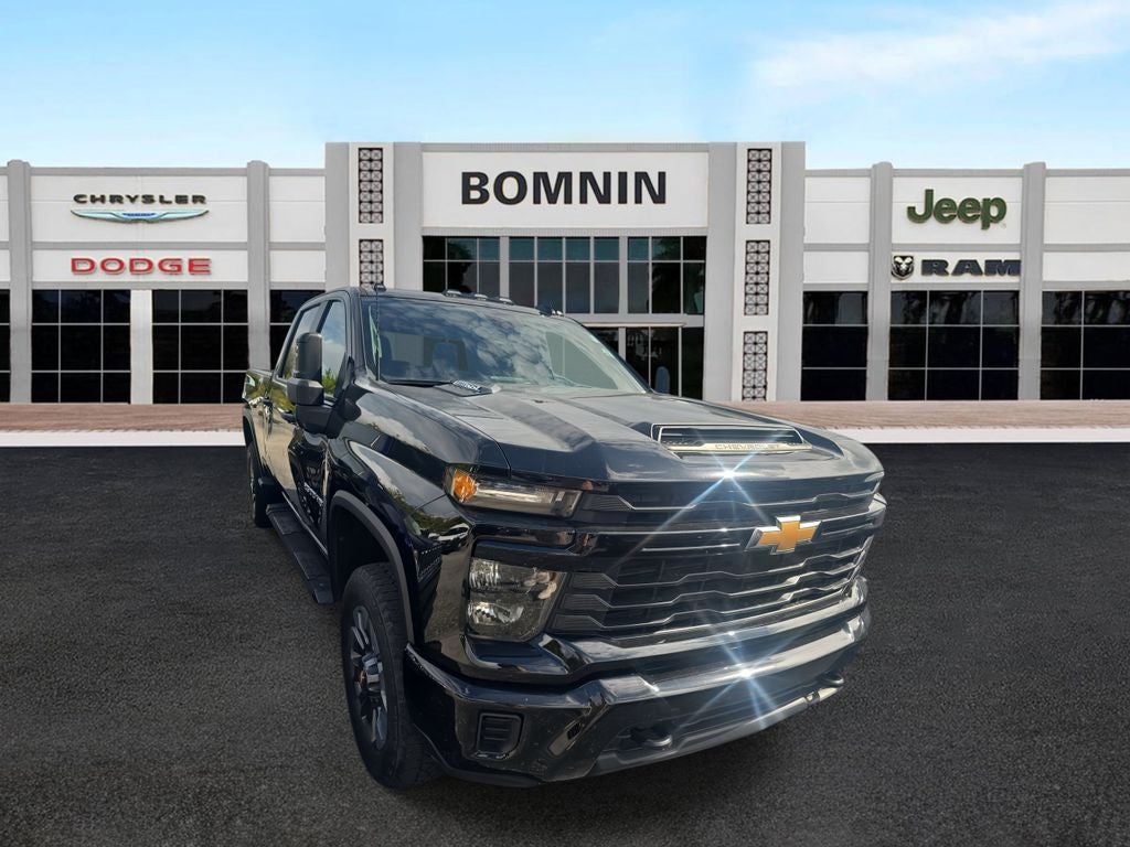 2024 Chevrolet Silverado 2500HD Custom