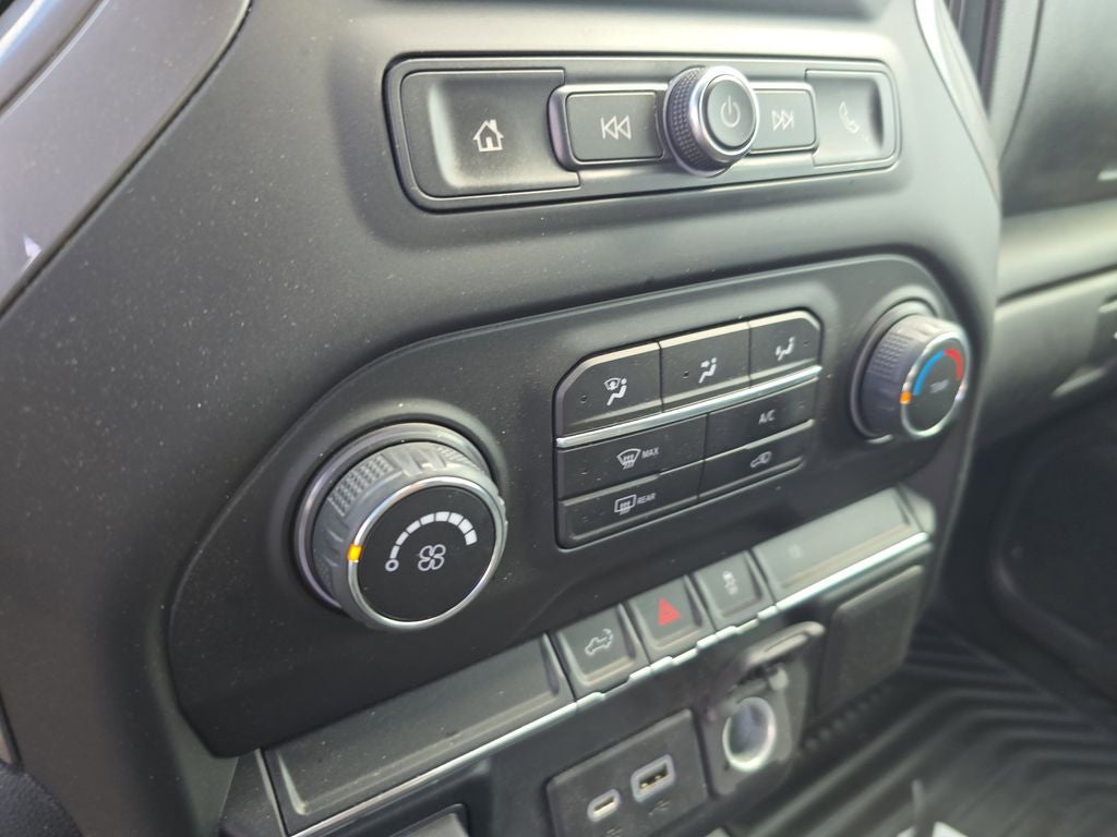 2022 Chevrolet Silverado 2500HD Custom