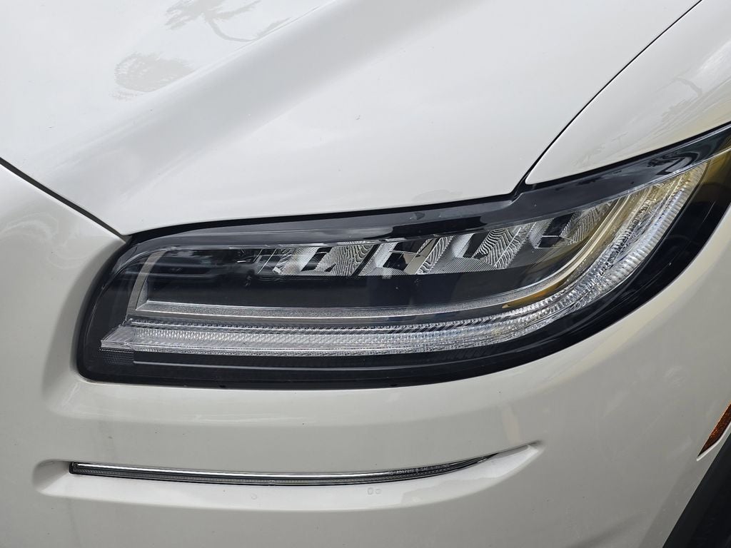 2022 Lincoln Nautilus Standard