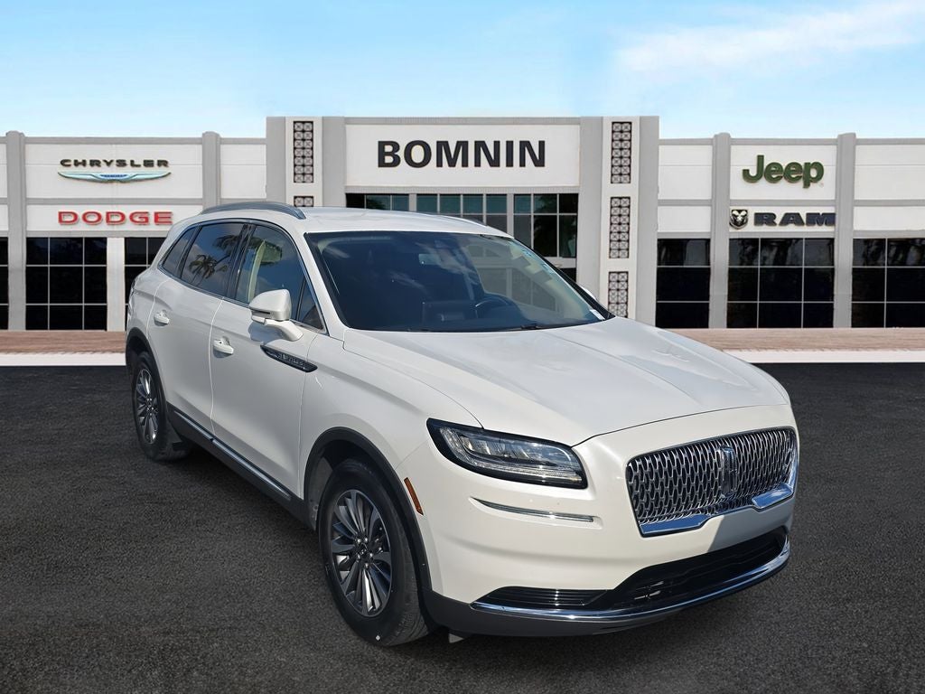2023 Lincoln Nautilus Standard