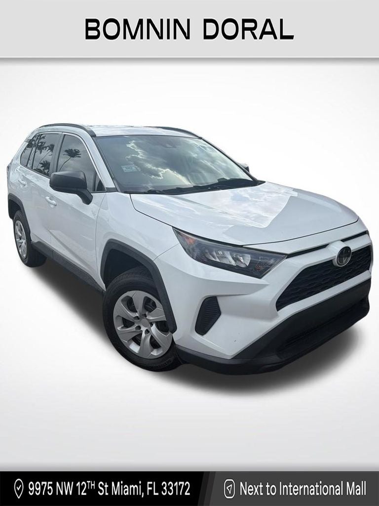 2020 Toyota RAV4 LE