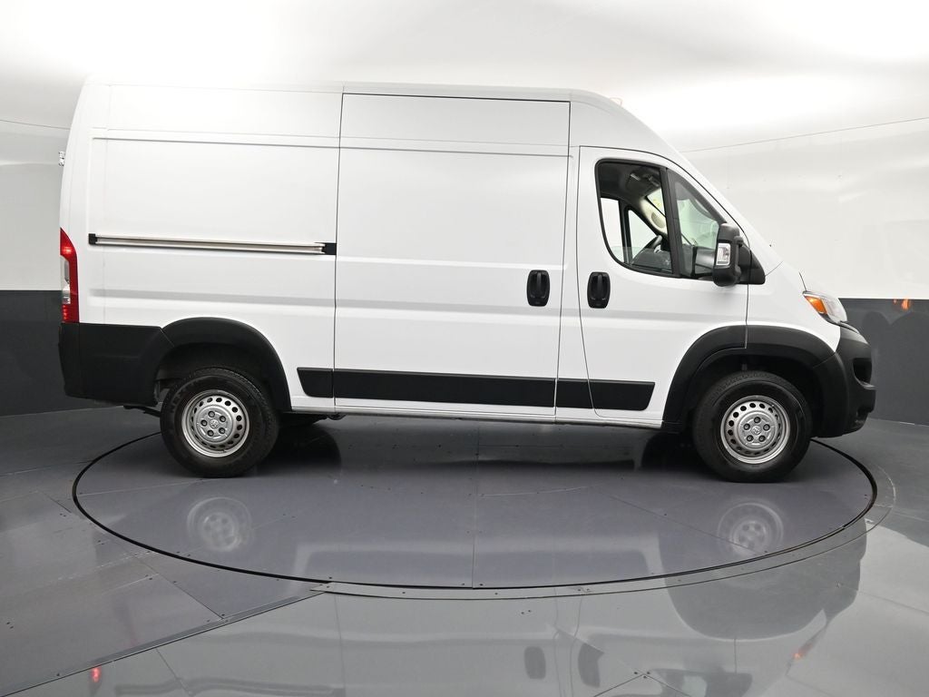 2025 RAM ProMaster 1500 Base