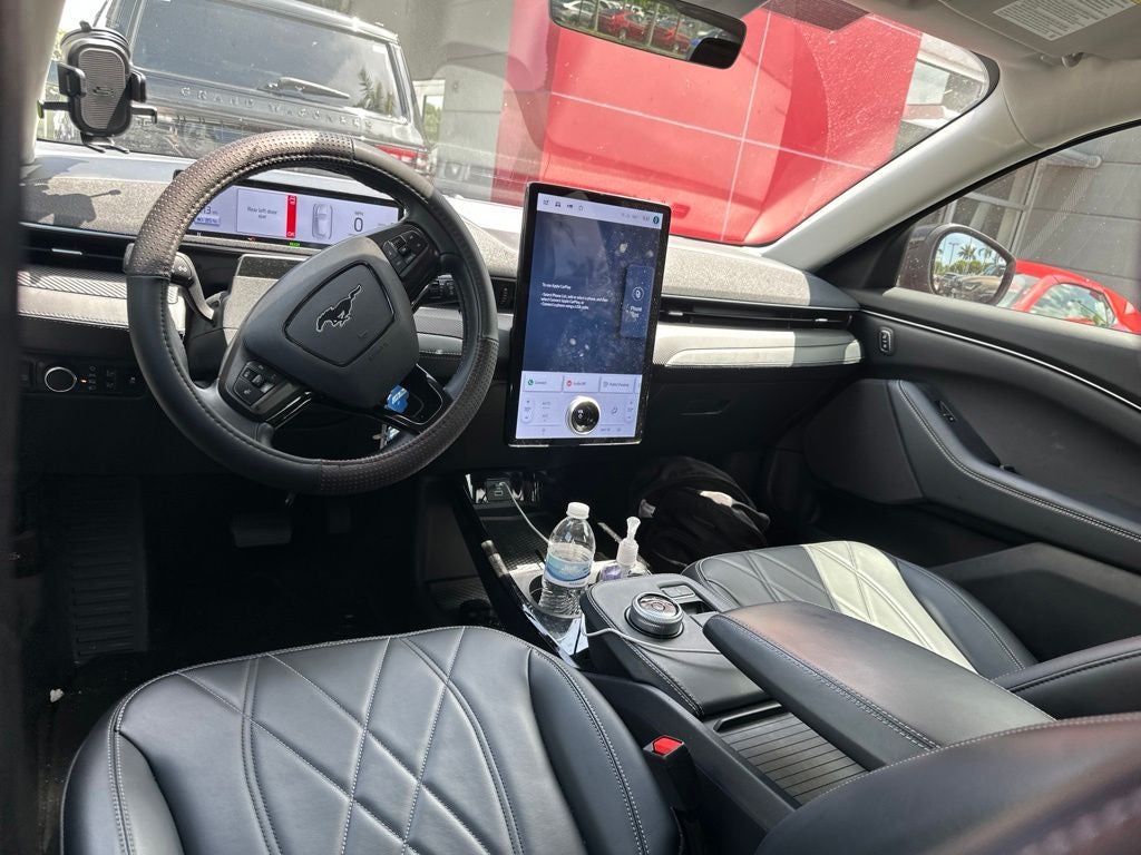 2024 Ford Mustang Mach-E Select