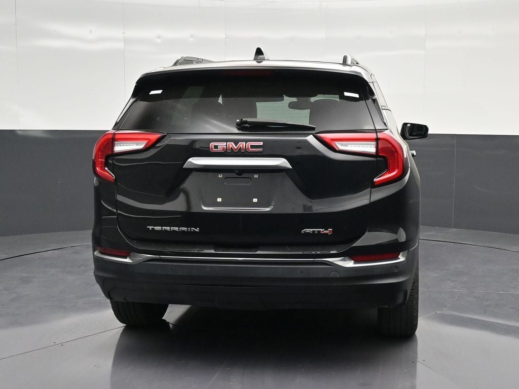 2023 GMC Terrain AT4