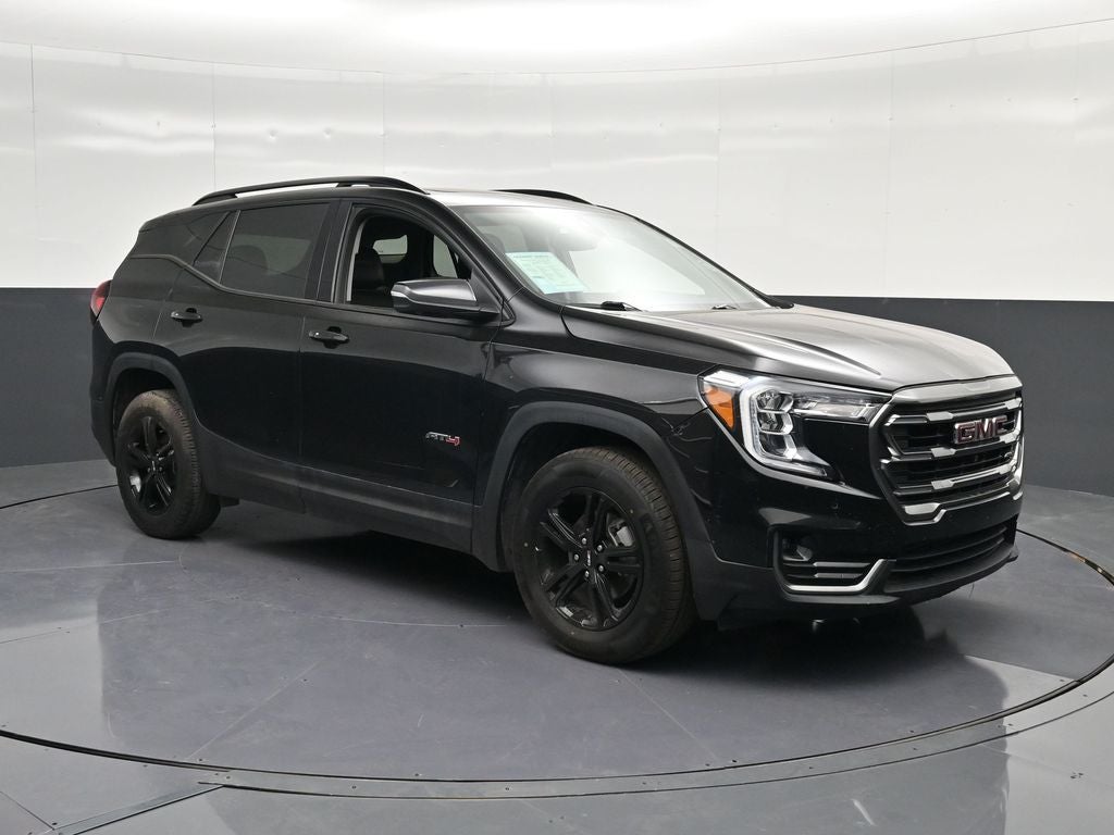 2023 GMC Terrain AT4