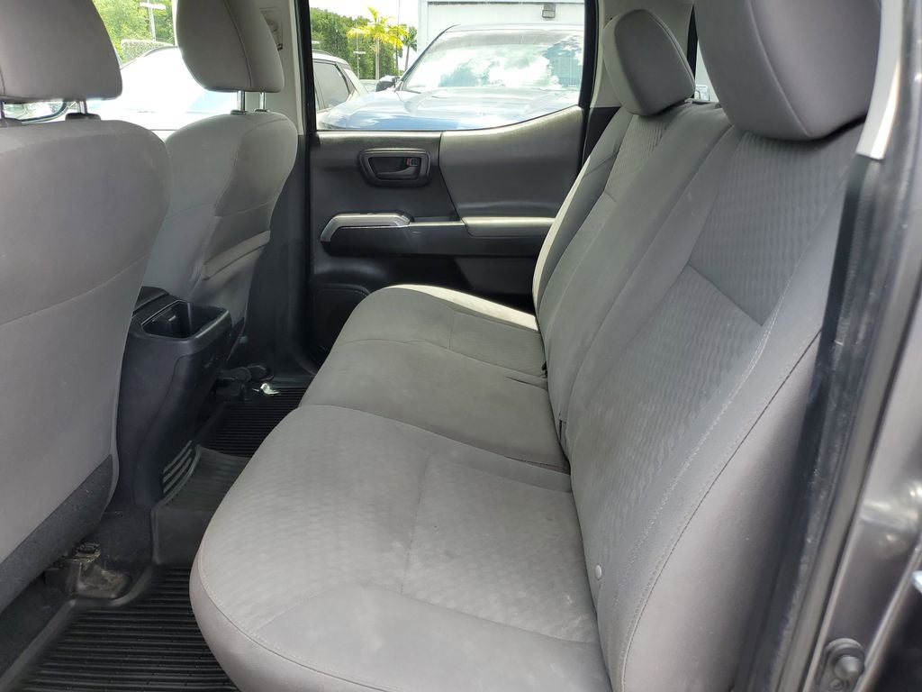 2022 Toyota Tacoma SR5 V6