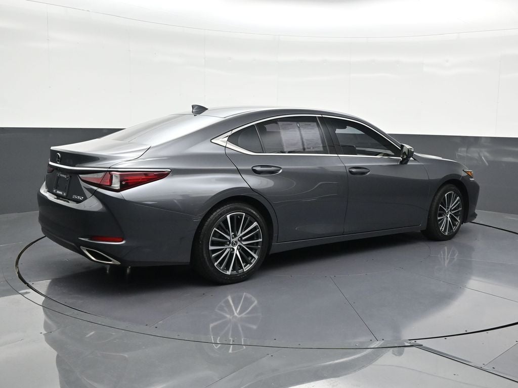 2022 Lexus ES 350
