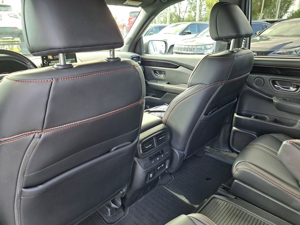 2023 Honda Pilot TrailSport